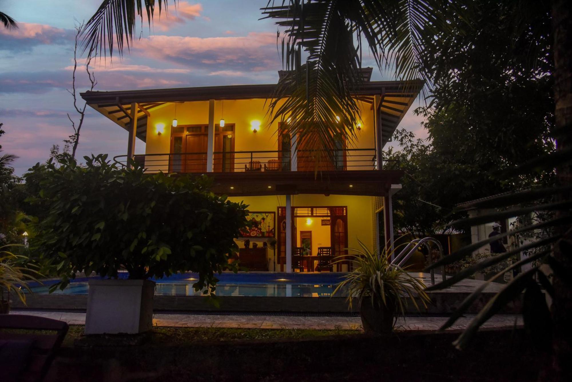 Villa A.Sms Induruwa Buitenkant foto
